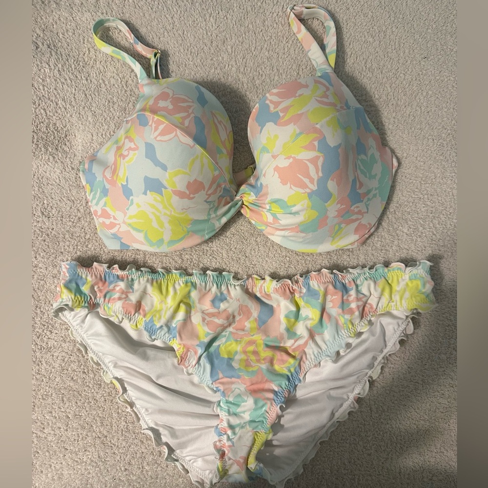 Victoria Secret Pushup Bikini Set EUC